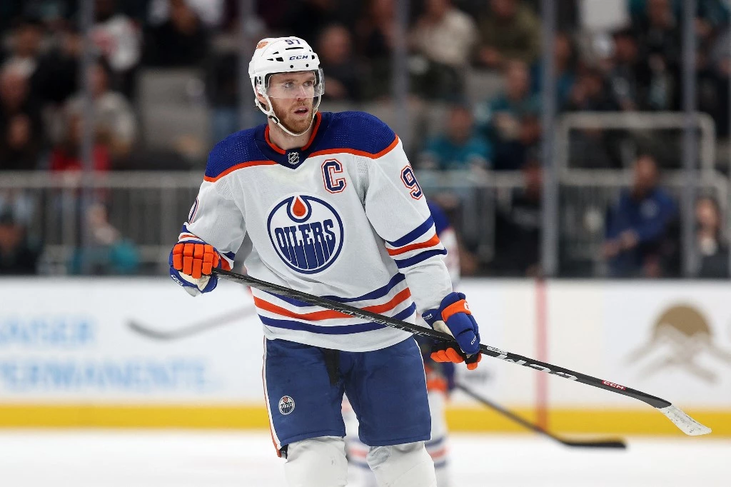 The ridiculous numbers behind Connor McDavid's 600 points actually